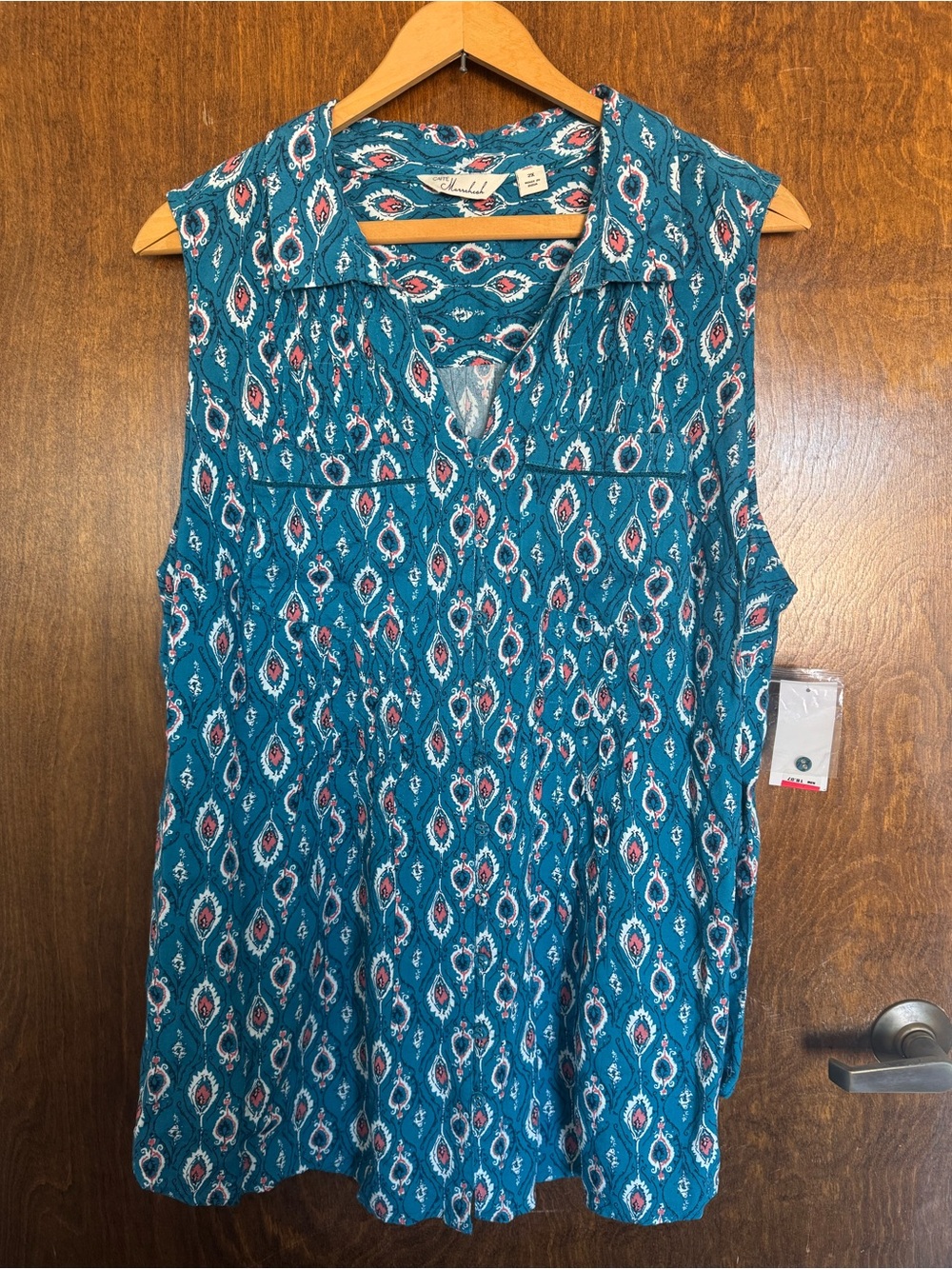 New Cafe Marrakesh Plus Sized Sleeveless Teal Printed V-Neck Top 2XL